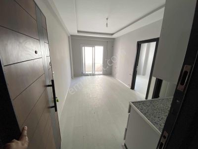 Osmangazide Satlık 1+1 İskanlı Daire