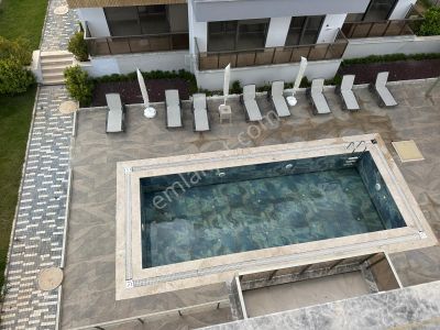 Kepez V.aydoğmuş'ta Satılık 1+1 Havuzlu Lüks Daire