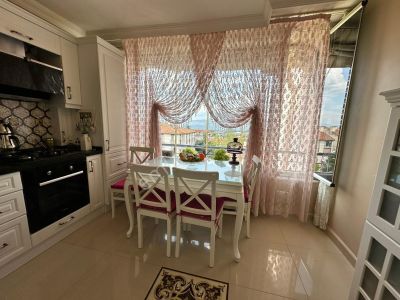 Altın Emlak’tan Başiskele Aydınkent’te Kiralık Çok Temiz 3+1 Daire