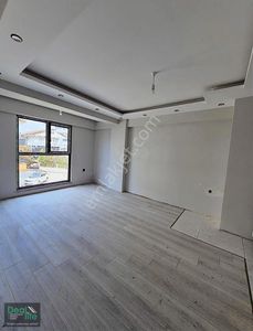 Deallife'dan Dumlupınar'da Arakat 2+1 Amerikan Mutfak Daire