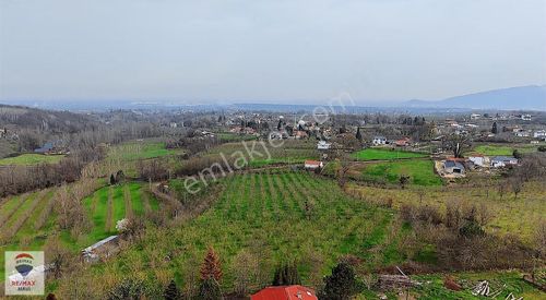 Remax Mavi Cengiz Özdemir'den Bıçkıdere'de 7.416,75 M² Arsa