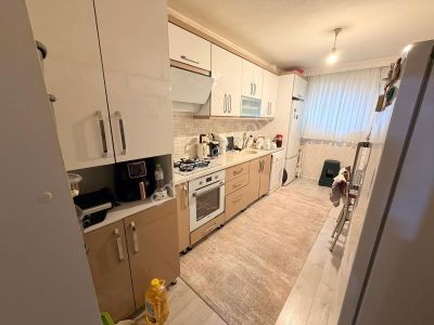 Çiçekli'de Genç Binada Giriş Kat 3+1 Bağımsız Salon Full Yapılı