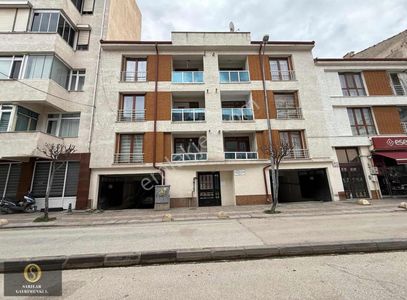 Sarılar Gm'den Espark Yakını Arakat Kiralık Daire