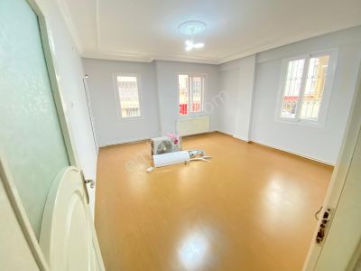 Prestij'den Bahçelievler'de Doğalgazlı Geniş 3+1 Daire