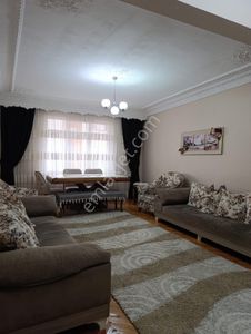 Güngören Merkez Mahallesinde Krediye Uygun Satılık Daire