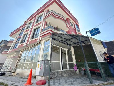 Yükselden Güre Merkezinde Cadde Üzeri Köşe Satılık Fırsat Dükkan