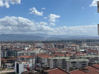 Mera Emlaktan Atatürk Mh. Körfez Manz. 3+1 130m2 Satılık Daire