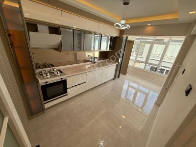 Akşemsettin Mah'de 3+1 Full+full Ultra Lüx Yapılı Ön Cephe Daire