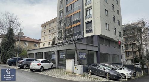 Yaşar Doğu Caddesinde Geniş Metrekareli Kiralık İskanlı Dükkan!