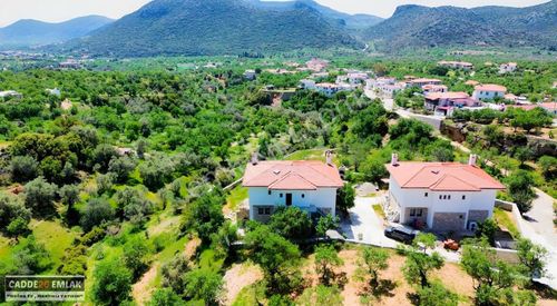Muğla Datça Cumalı'da Geniş Villa