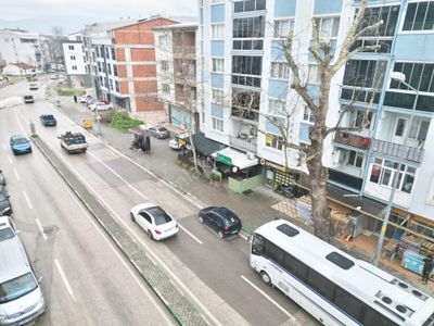 Cb Başrol'den Gürsu'da Cadde Üzeri Satılık Dükkan