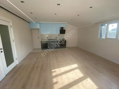 Bahçelievler`de Sıfır Mansat Daire 5.kat 2+1 Asansörlü