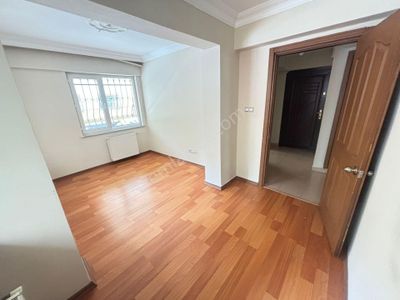 F-l Emlaktan Armağanevler İski Yakını 2+1 Y. Giriş Genç Bina