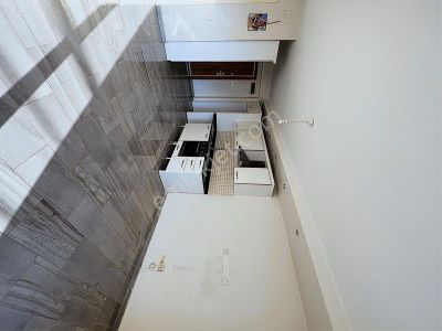 (tek Yetkili)kadimden 34.caddede Geniş Balkonlu Kiralık 2+1