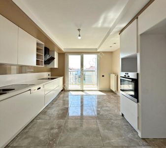 Beylikdüzü Kalekent 2.etapta Masrafsız Boş 3+1 Satılık Daire