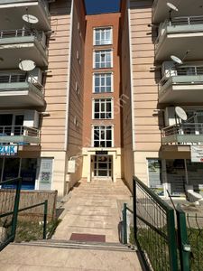 Bahar'dan Görükle'de Kiralık 1+1 Eşyasız Geniş Daire