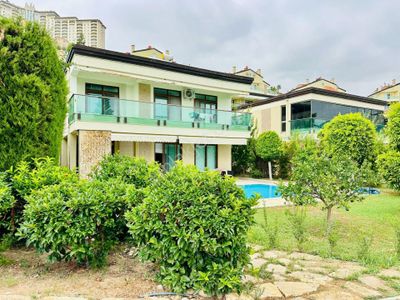 Alanya Kargıcak’ta Deniz Manzaralı Müstakil Havuzlu 3+1 Villa