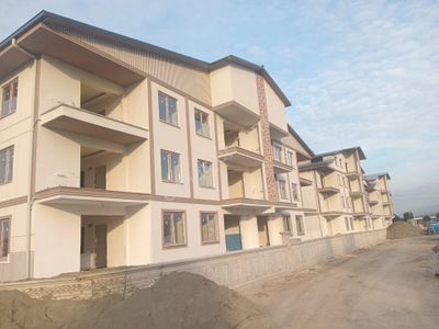 Altınova Cumhuriyet'te Satılık 1+1 Lüks Daire