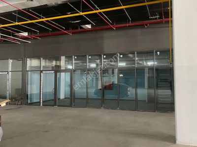 Rönesans Gayrimenkulden Asma Katlı 110m² Kiralık Dükkan