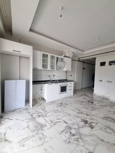 Hastaneler Bölgesi'nde, Gün Boyu Güneş Alan, Modern Ve Konforlu Kiralık 2+0 Daire!