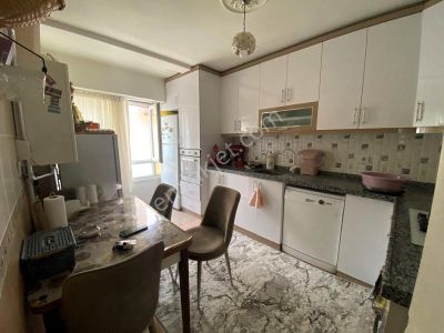 Yaşar Kemal'e Komşu Asansörlü Ferah 3+1 Satılık Daire