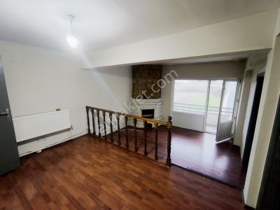 Büyükçekmece Pınartepe Mah Köykent Sitesinde 2+1 100m2 Satılık D