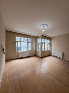 Pusula Gayrimenkulden Kiralık 2+1 Daire Beşeylül Mah