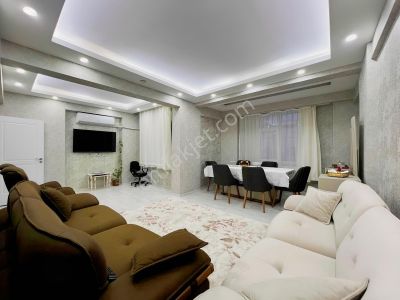 Burhan Kılınç'dan Acil Satılık 3+1 Yüksek Giriş Site İçerisinde