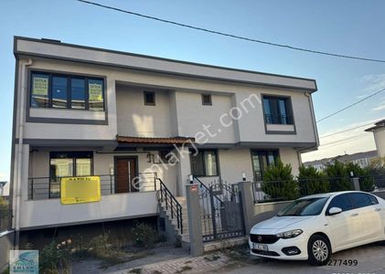 Bandırma Mavi'den Ultra Lüx Şık Tasarımlı 5+1+2 Satılık Triplex
