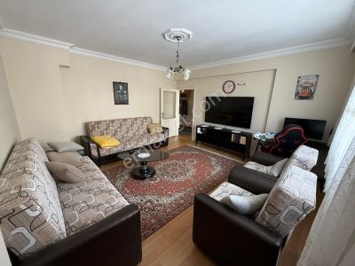 Şemsipaşa Mahallesi - Satılık 2+1 3.kat Daire Merkezi Konum