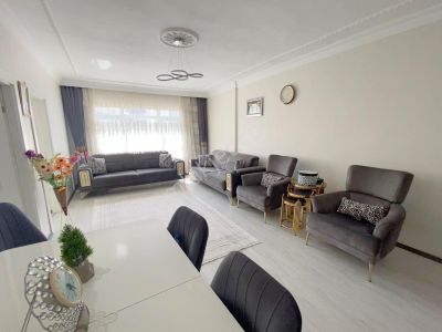 Şafak'tan Y.emre Caddesi Yakını 3+1 Orta Kat Ön Güney Batı-geniş