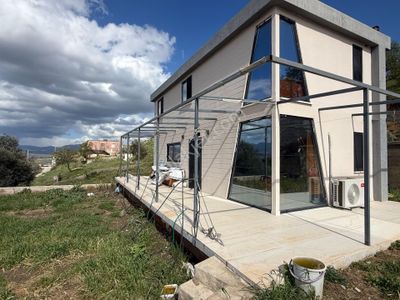 Küçükdere'de Özel Yapım Müstakil Evimiz Satışta