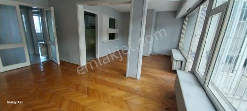 Altıparmak Cadde Üstü Manzaralı Kiralık Daire