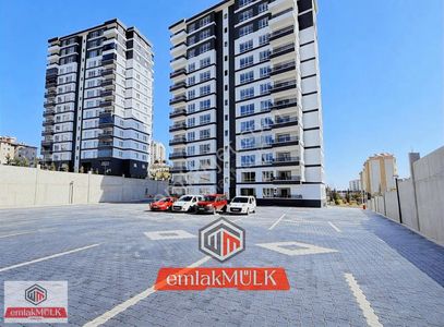 Emlak Mülk'ten Atayurt Mh.geniş Ve Ferah Satılık 2+1