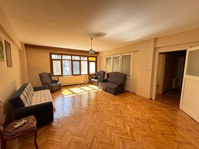 Karamürsel 4 Temmuz Mah. Cadde Üzeri 130 M² 3+1 Ofise Uygun