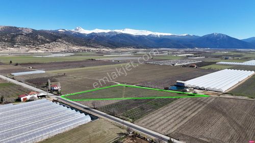 Antalya Elmalı Bayralar Mahallesi’nde Satılık Tarla