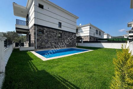 ꨄ︎yüksel'den Kadıköy'de Tam Müstakil Bağımsız 3+1 Harika Satılık Villaꨄ︎