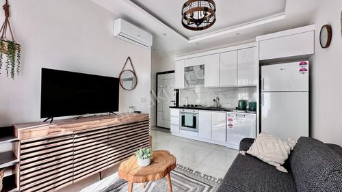 Alanya Mahmutlar’da Satılık Eşyalı 1+1 Daire – Merkeze Ve Denize Yakın!