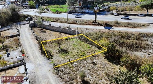 Anayol Üstünde 255 M2 Hisseli Elektrik Su Site Menderes İzmir
