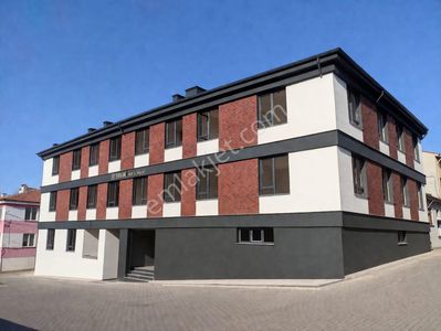 Buewo'dan/büyükdere Elvanlı Sokak'ta /1+1 / 50 M² /yeni Daireler