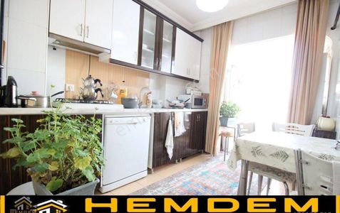 Hemdem Gayrimenkul'den Etiler 'de Merkeze Yakın Ön Cephe 2+1 Satılık Daire