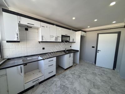 **eryıldız İnşaat'tan**acil Cadde Üstünde İskanlı Sıfır Lüks 3+1