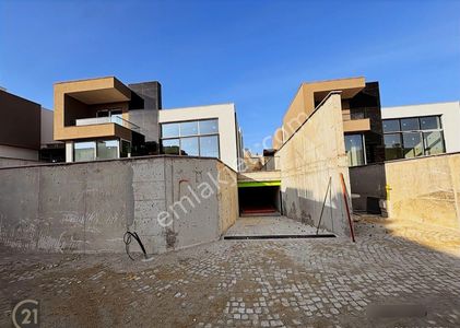 Gölbaşında Natamam Villa