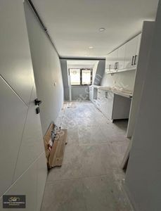 Taşoluk Mah 3+1 Çatı Piyes Daire Yüksek Çatı