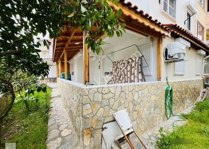 Altınoluk Yağcılar Bölgesinde Denize 300 Metre Bahçeli Masrafsız Yüksek Giriş 2+1 Daire