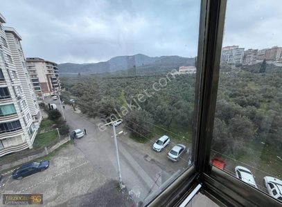 Terzioğlu'ndan Kadıköyde Bölge Trafik Civarı Kitalık 3+1 Daire