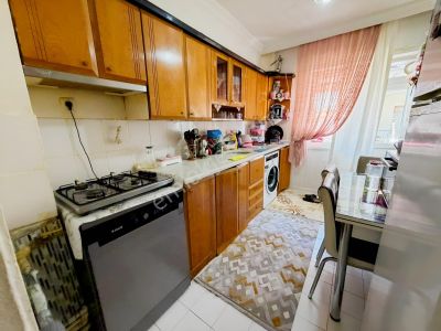 Akşemsettin Mah'de Ara Katta Haftanın Fırsat Dairesi Yapılı