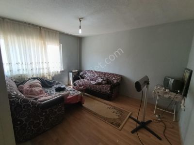 Kent'ten Zirvekent Mahallesinde 1+1 Kısmı Eşyalı 1.kat Uygun Fiyata Fırsat Dairesi!!!