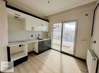 Hakan Emlak'tan Kapaklıda Uygun Fiyata 2+1 Daire