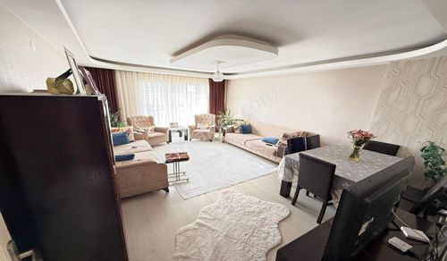 Ataparkta Yeni Binada Asansörlü 3+1 Masrafsız